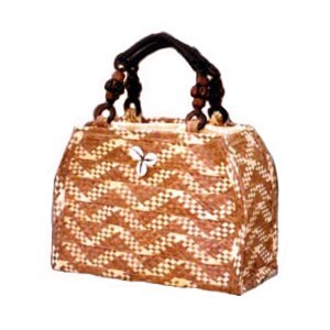 Make straw bags